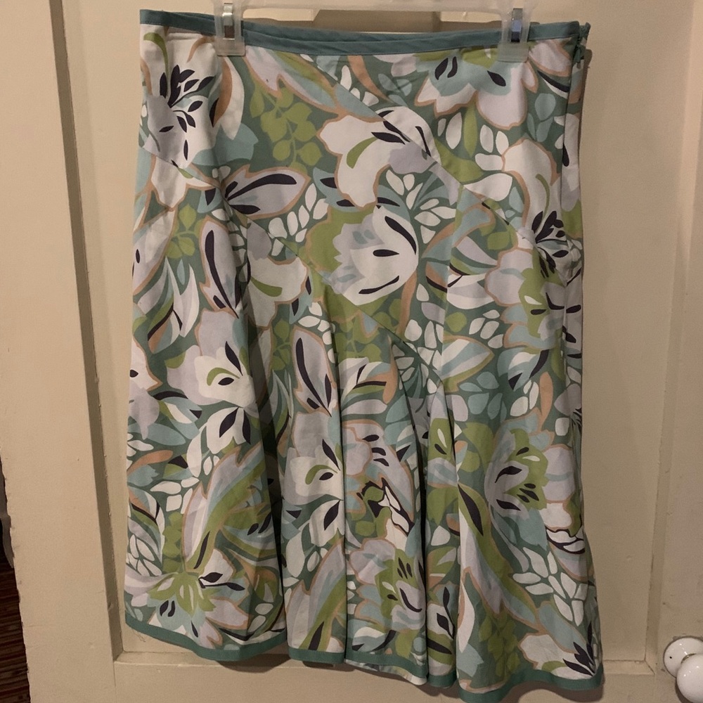 ⚡️4 for 16!⚡️Wet Seal Flowy Green Twirl Skirt